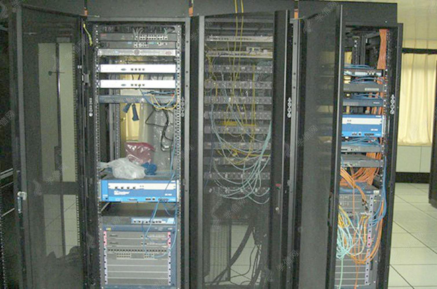 中科院成都信息技術公司 工業計算機應用事業部系統集成工程師的關鍵角色與職責